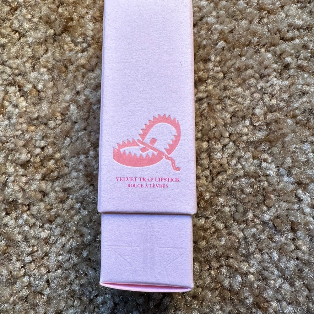 Jeffree Star Cosmetics- Velvet Trap Boxed Lipstick